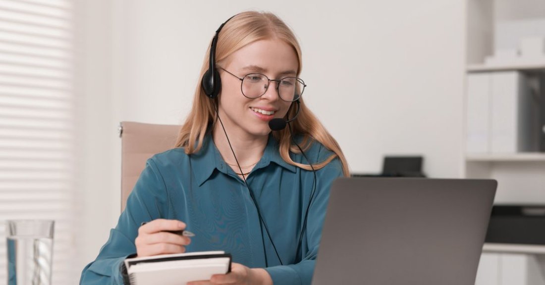 Lugotara interpreter at work